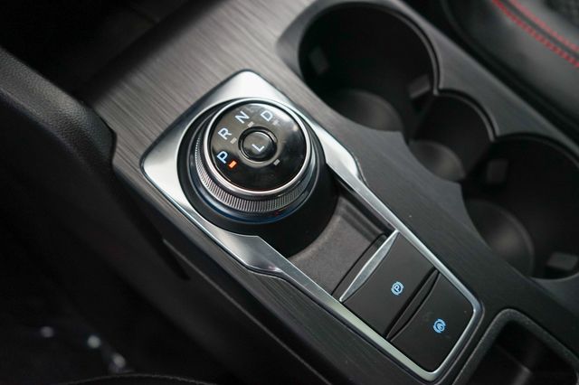 Thumbnail: 2025 Ford Escape - 25