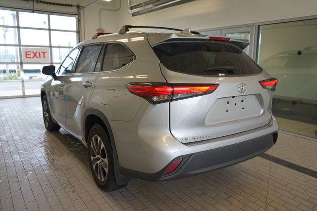 2021 Toyota Highlander XLE 10