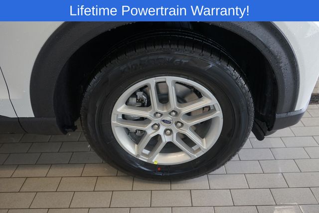 Thumbnail: 2026 Ford Explorer - 16