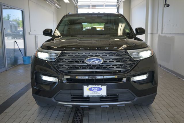 Thumbnail: 2022 Ford Explorer - 16