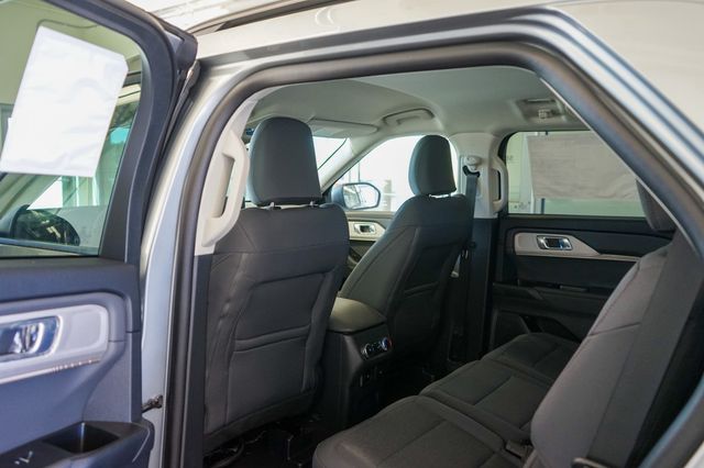 Thumbnail: 2025 Ford Explorer - 29