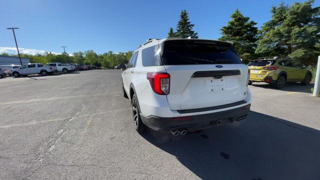 Thumbnail: 2022 Ford Explorer - 8