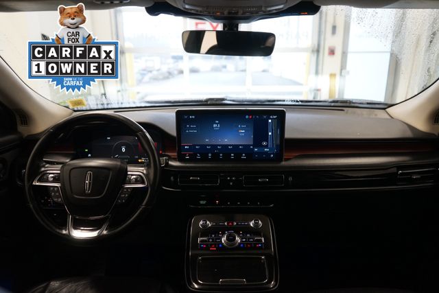 Thumbnail: 2022 Lincoln Nautilus - 32