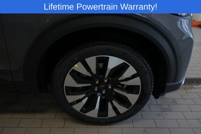 Thumbnail: 2026 Ford Explorer - 17