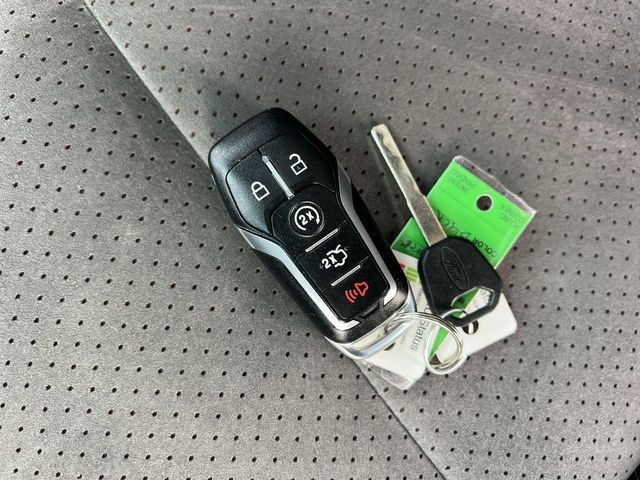 Thumbnail: 2017 Ford Explorer - 26