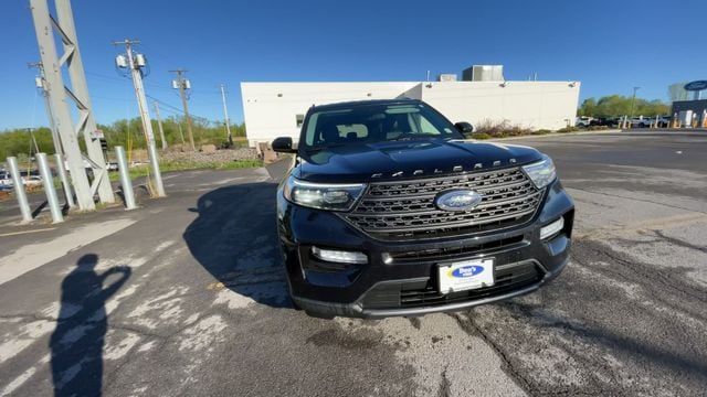 Thumbnail: 2022 Ford Explorer - 2
