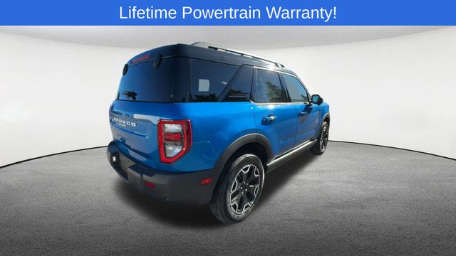 Thumbnail: 2025 Ford Bronco Sport - 8