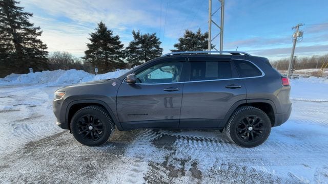 Thumbnail: 2021 Jeep Cherokee - 6