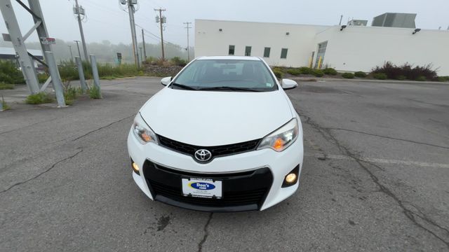 Thumbnail: 2016 Toyota Corolla - 3