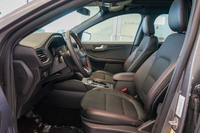 Thumbnail: 2025 Ford Escape - 14