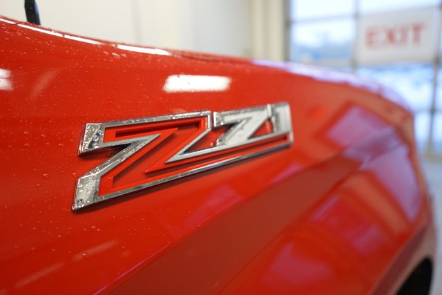 Thumbnail: 2021 Chevrolet Silverado 1500 - 15