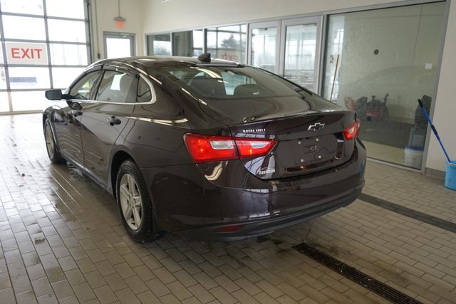 Thumbnail: 2021 Chevrolet Malibu - 11