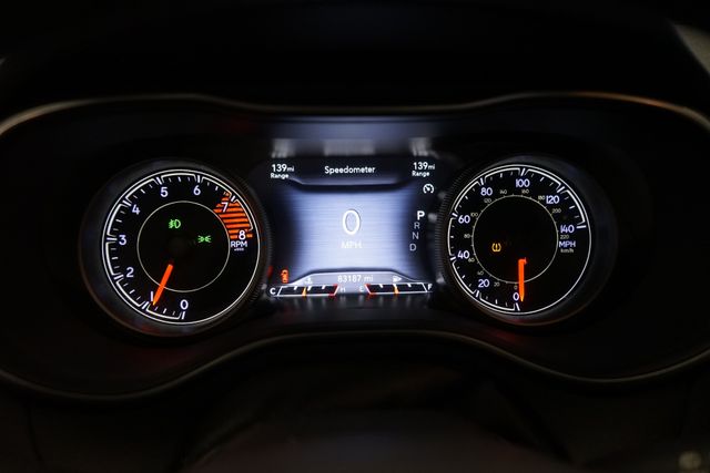 Thumbnail: 2019 Jeep Cherokee - 20