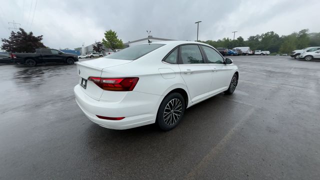 Thumbnail: 2019 Volkswagen Jetta - 9