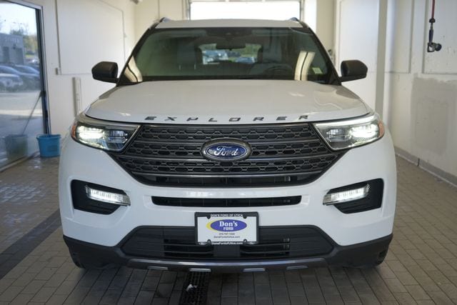 Thumbnail: 2021 Ford Explorer - 17