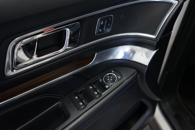 Thumbnail: 2017 Ford Explorer - 19