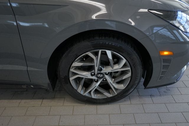 Thumbnail: 2023 Hyundai Sonata - 15
