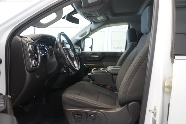 Thumbnail: 2021 GMC Sierra 2500 - 21