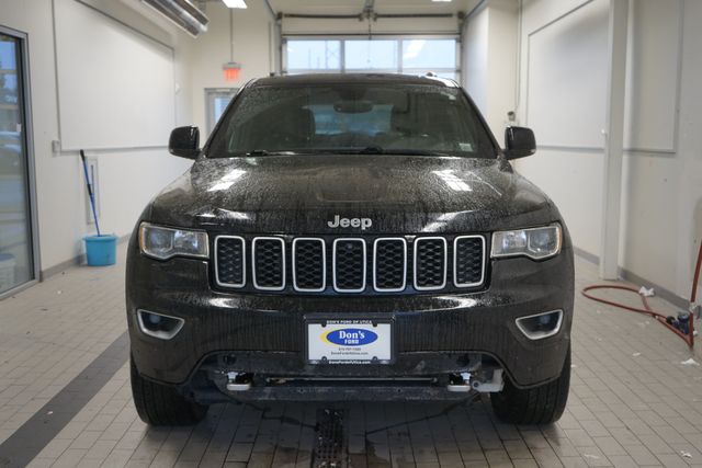 Thumbnail: 2018 Jeep Grand Cherokee - 17