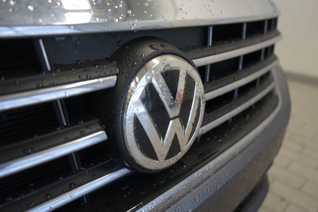 Thumbnail: 2021 Volkswagen Passat - 19