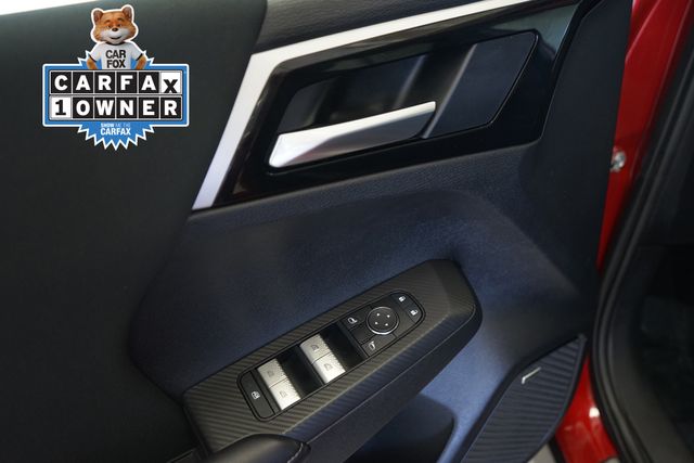 Thumbnail: 2025 Mitsubishi Outlander - 18