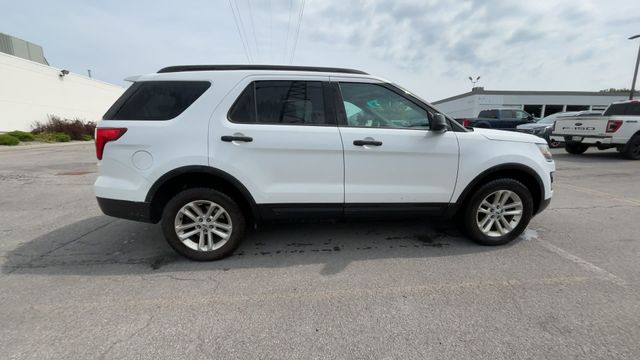 Thumbnail: 2017 Ford Explorer - 10