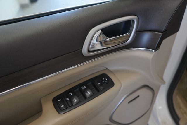 Thumbnail: 2018 Jeep Grand Cherokee - 20