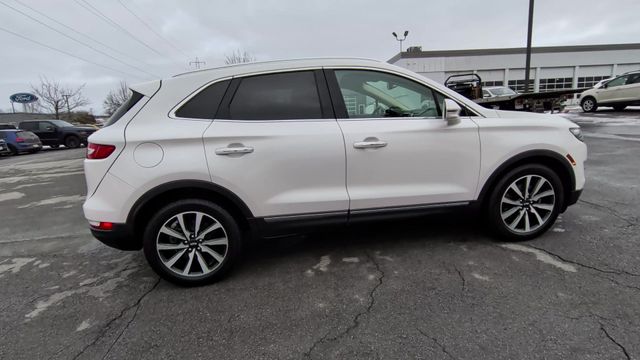 Thumbnail: 2019 Lincoln MKC - 10