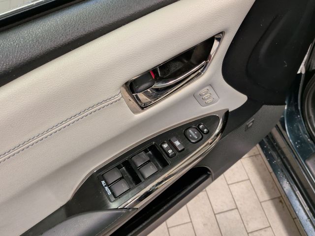 Thumbnail: 2015 Toyota Avalon - 19