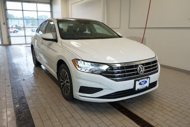 Thumbnail: 2019 Volkswagen Jetta - 16