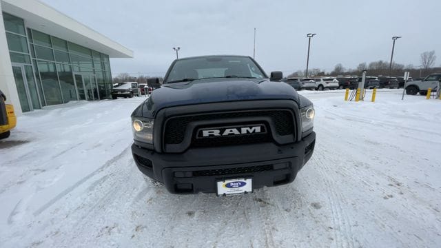 Thumbnail: 2021 RAM 1500 Classic - 3