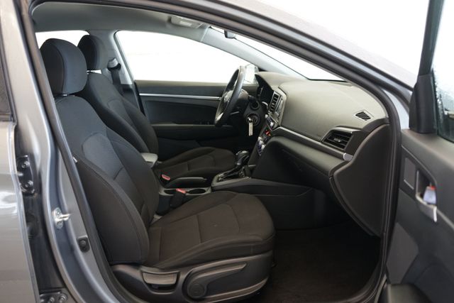 Thumbnail: 2020 Hyundai Elantra - 31
