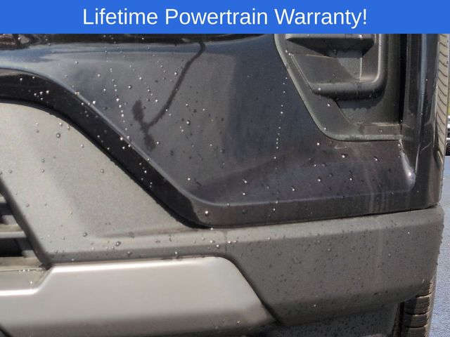 Thumbnail: 2025 Ford Explorer - 12