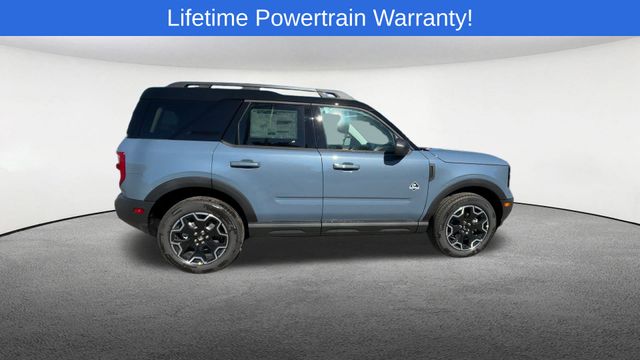 Thumbnail: 2025 Ford Bronco Sport - 9