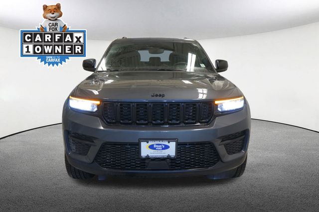 Thumbnail: 2023 Jeep Grand Cherokee - 9