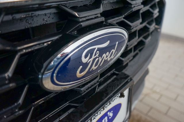 Thumbnail: 2025 Ford Escape - 12
