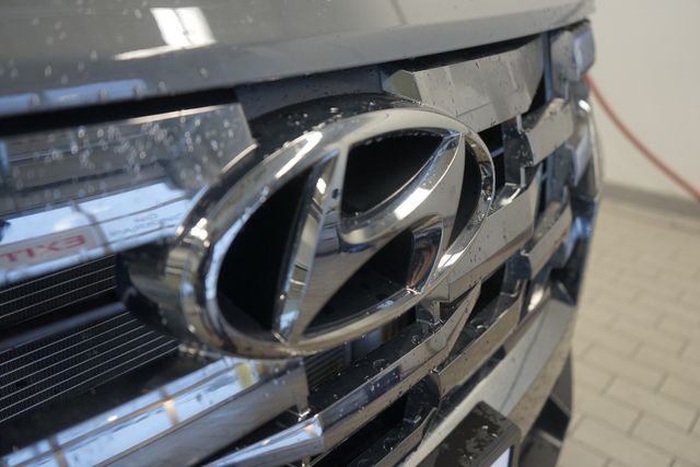 Thumbnail: 2023 Hyundai Santa Cruz - 18