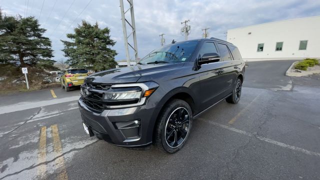 Thumbnail: 2022 Ford Expedition - 5