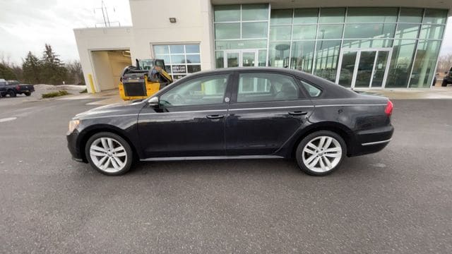 Thumbnail: 2019 Volkswagen Passat - 5