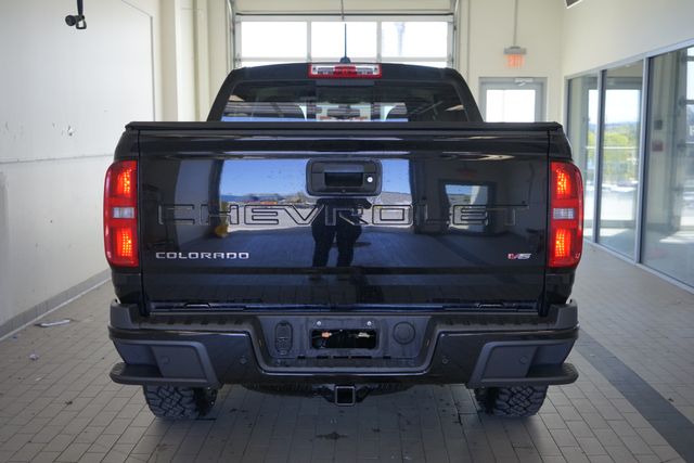 Thumbnail: 2022 Chevrolet Colorado - 12