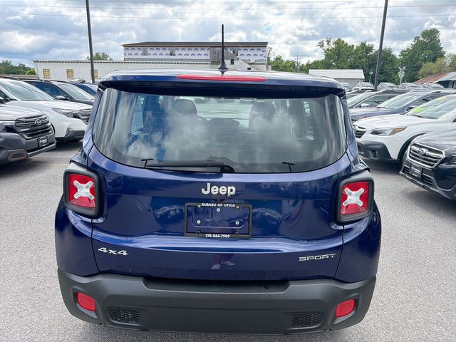 Thumbnail: 2016 Jeep Renegade - 14