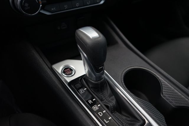 Thumbnail: 2021 Nissan Altima - 25