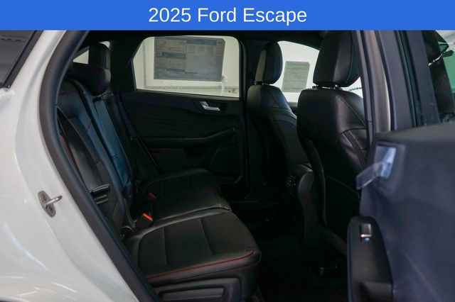 Thumbnail: 2025 Ford Escape - 23