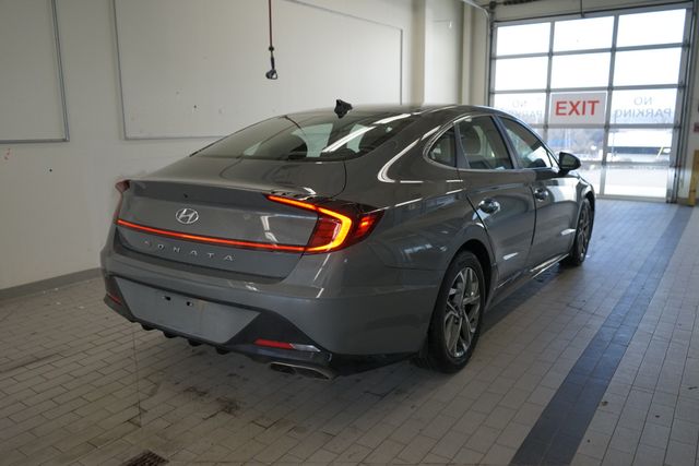 Thumbnail: 2023 Hyundai Sonata - 14