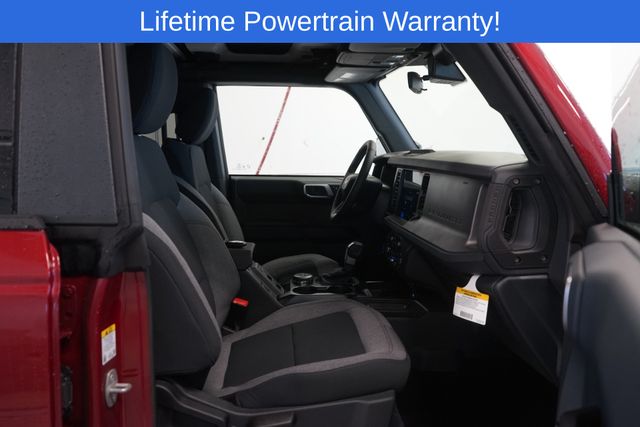 Thumbnail: 2025 Ford Bronco - 32