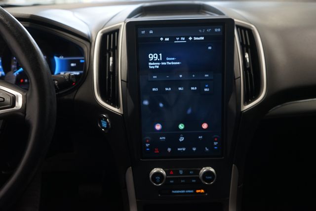 Thumbnail: 2022 Ford Edge - 24