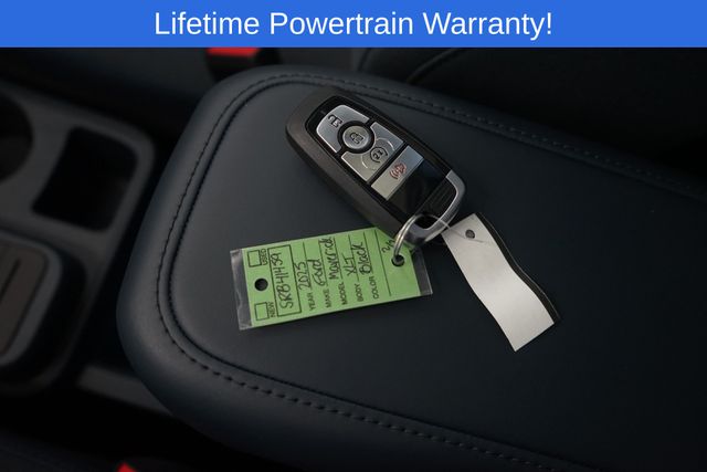 Thumbnail: 2025 Ford Maverick - 27