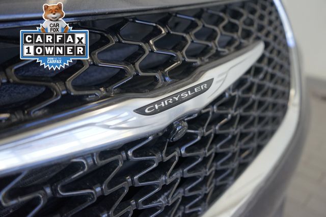 Thumbnail: 2023 Chrysler Pacifica - 18