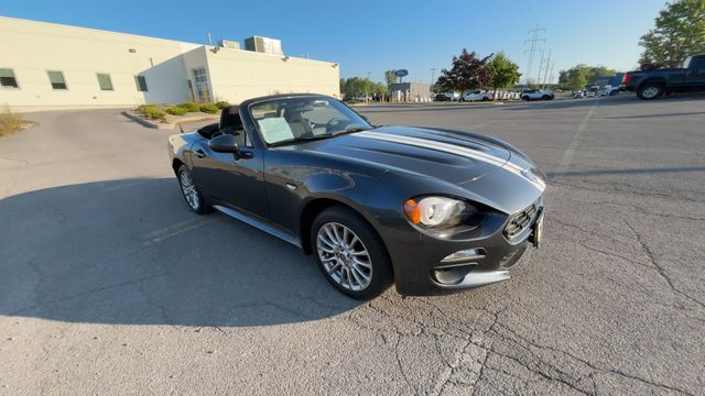Thumbnail: 2019 Fiat 124 Spider - 2