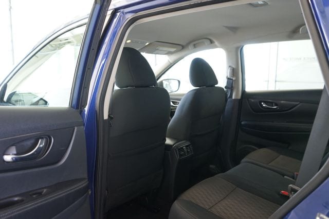 Thumbnail: 2018 Nissan Rogue - 28